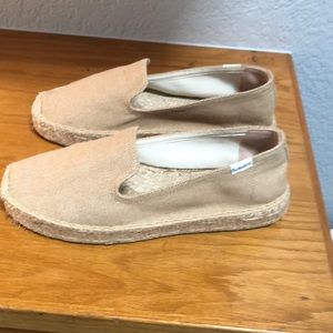 Tan Soludos. Size 8. Worn once. Excellent condition.